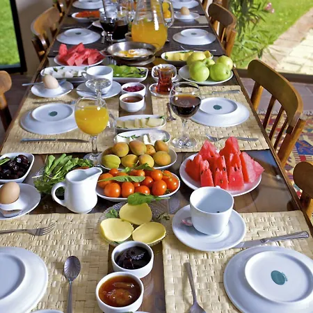 فندق Efes Butik 3*