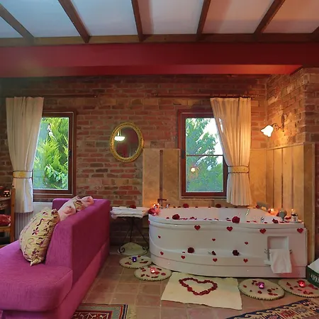 Efes Butik كيرازلي