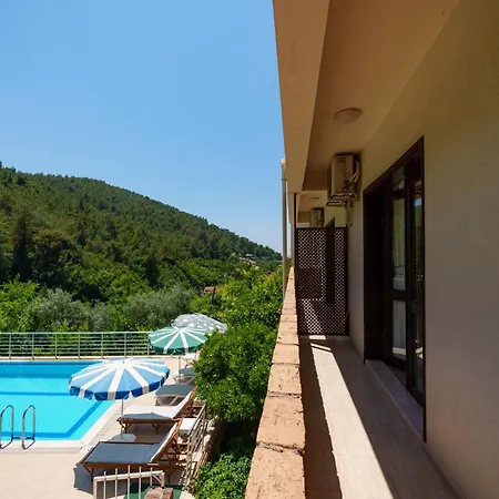 Efes Butik Hotel 3*